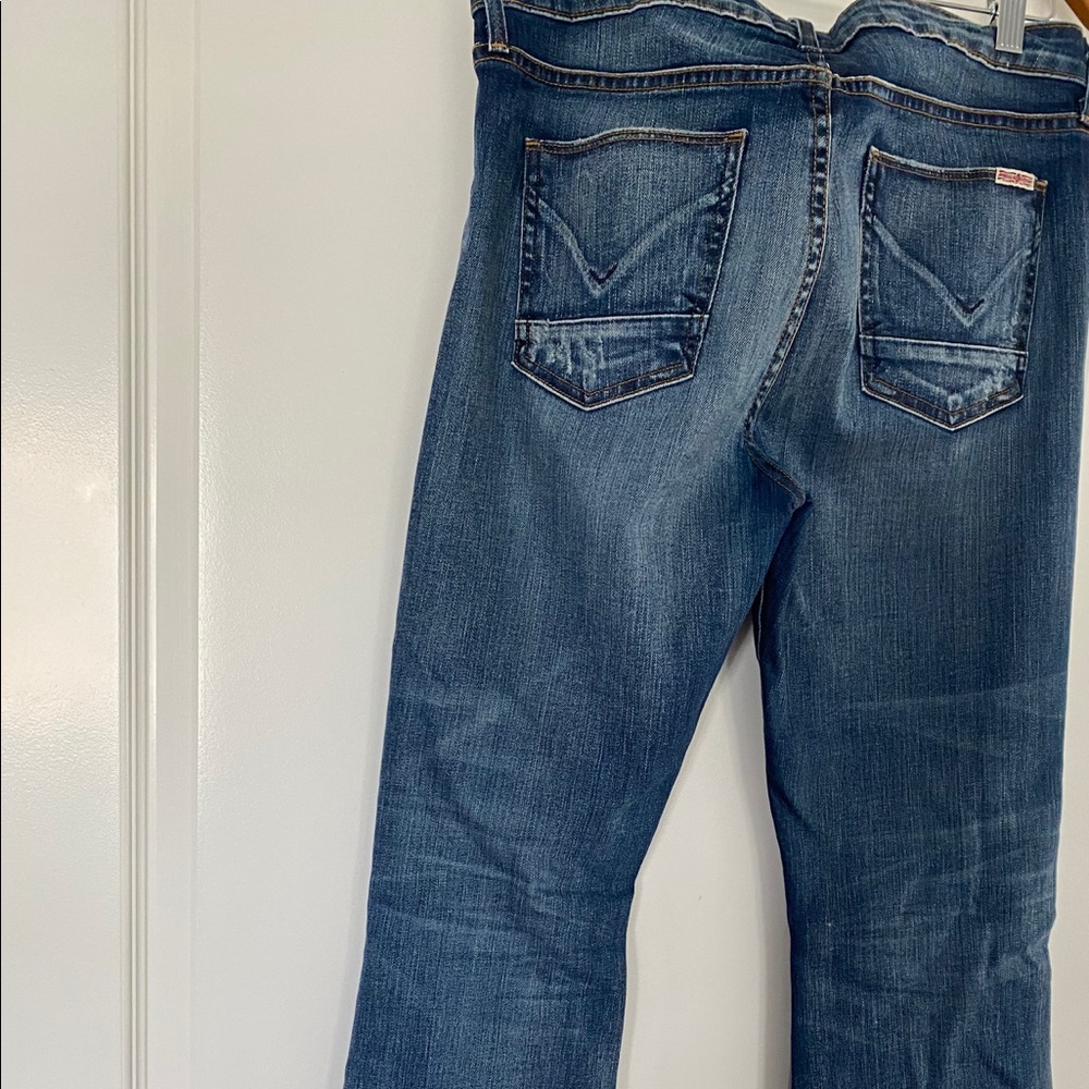 Jeans - Picture 3 of 4